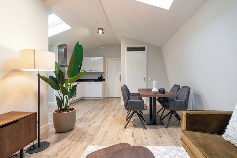 Others 5, Utrecht City Apartments- Weerdsingel, Utrecht