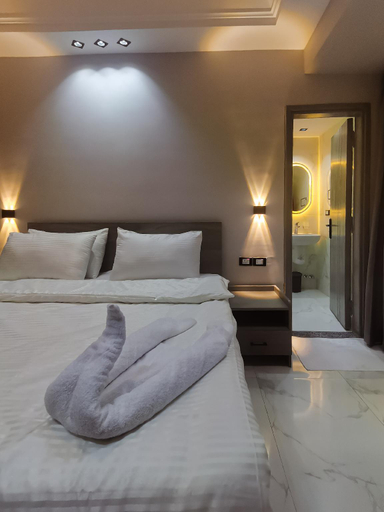 2, Cairo Soul Hotel, 'Abdin