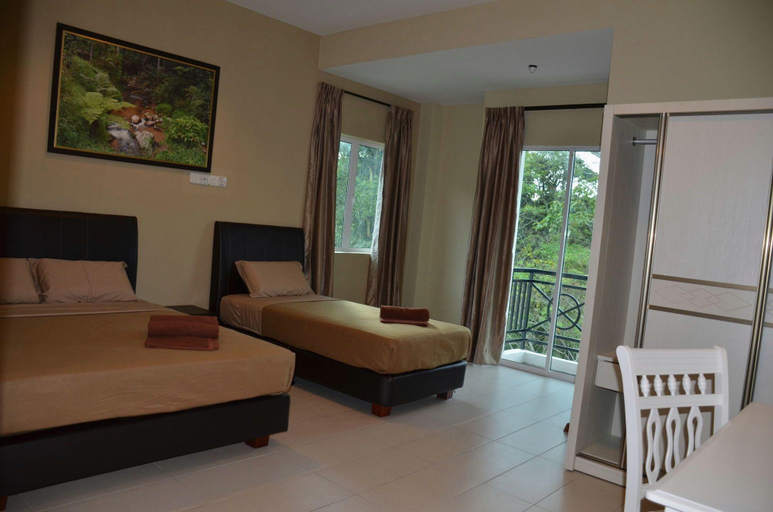 Bedroom 4, Rovers Inn Guesthouse - Age 11 and Above Only, Cameron Highlands
