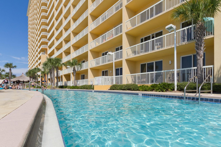 Pool 3, Calypso 2-404, Bay