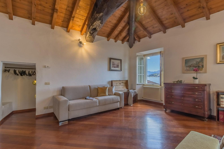 Room 5, Casa Ferrari in Varenna, Lecco