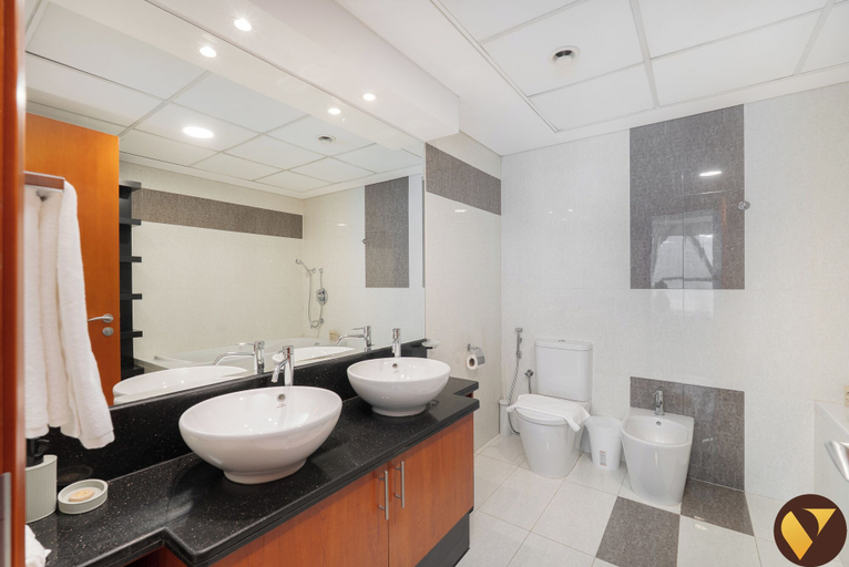 Bathroom 2, Vogue Park Tower near DIFC Metro Station, Dubai