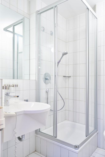 Bathroom 4, Hotel Am Dom, Bamberg