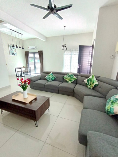 Living Area 5, Tropical Livings Meru Ipoh Homestay, Kinta