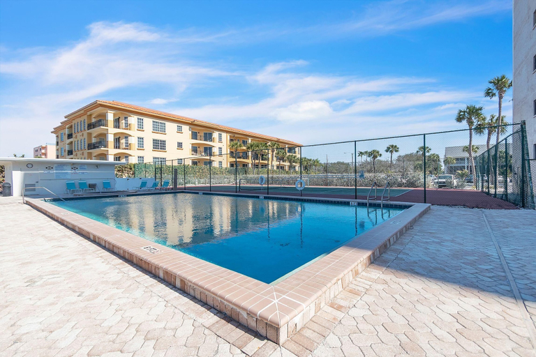 Pool 4, Reflections On The Gulf #502 - Paradise on the Gulf, Pinellas