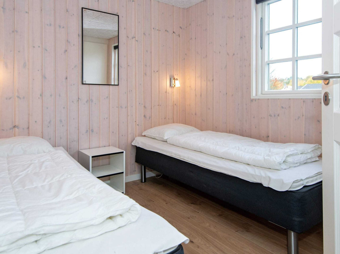 Bedroom 2, 5 Star Holiday Home in Ebeltoft, Syddjurs