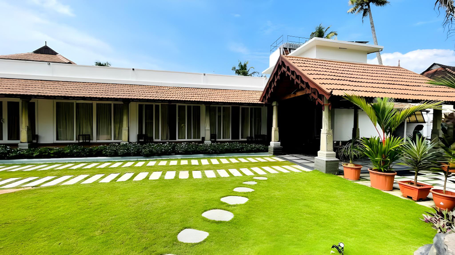 Others 3, Breakwater Palace, Ernakulam