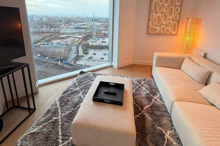 Living area 3, Modern City Apartment in Manchester, Manchester