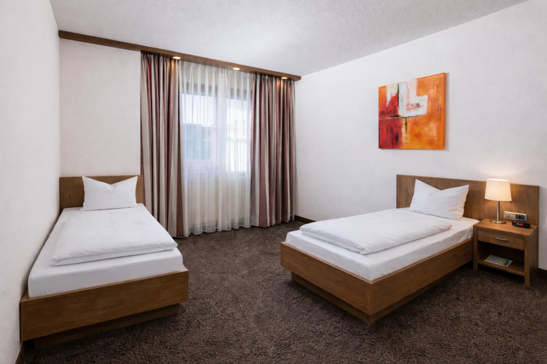 Bedroom, Hotel Schwanen, Esslingen