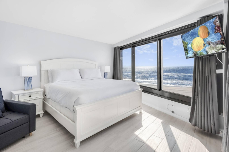 Room 5, Beachside II #4260, Walton
