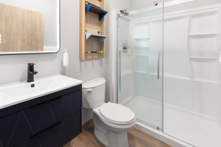 Bathroom 5, Microtel Inn & Suites By Wyndham Tooele, Tooele