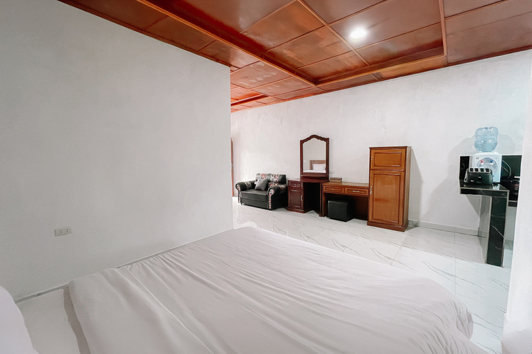 Bedroom 4, Doni Guest House by Staigo, Samosir
