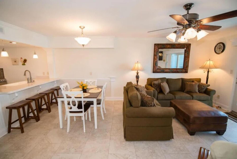 Living area 5, Seagull Villas #7, Bay