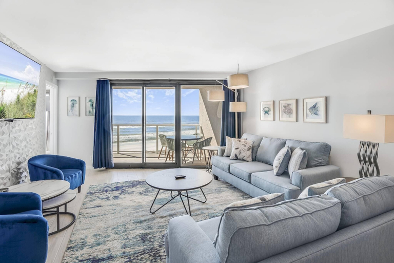 Living area 3, Beachside II #4260, Walton