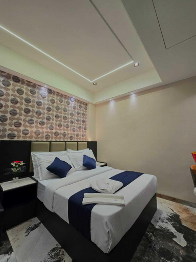 Room 5, Hotel Atlas By RCJ, Indore