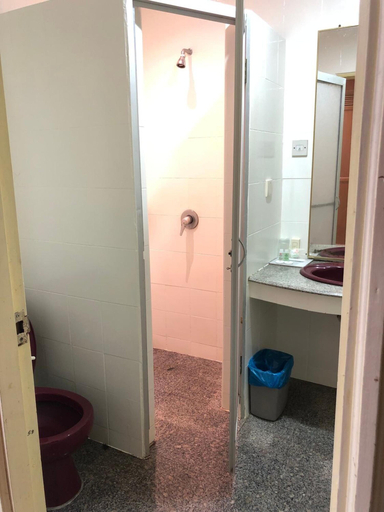 Bathroom, Purnama Hotel Limbang, Limbang