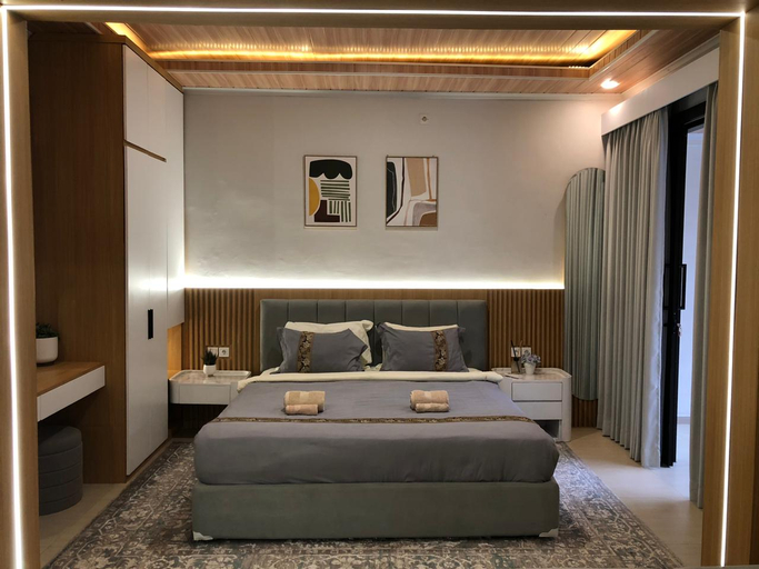 Others 2, Newstar Villa, Lombok