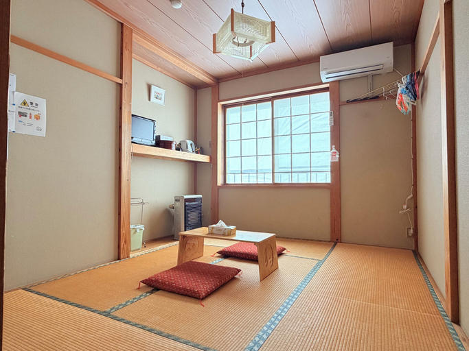 Bedroom 2, Kagura House, Minamiuonuma