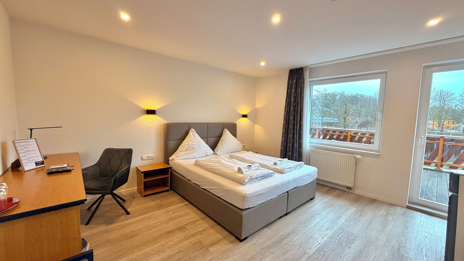 Bedroom 4, Bootshaus Hamm, Hamm