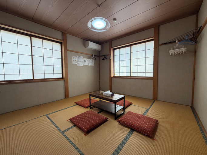 Others 5, Kagura House, Minamiuonuma