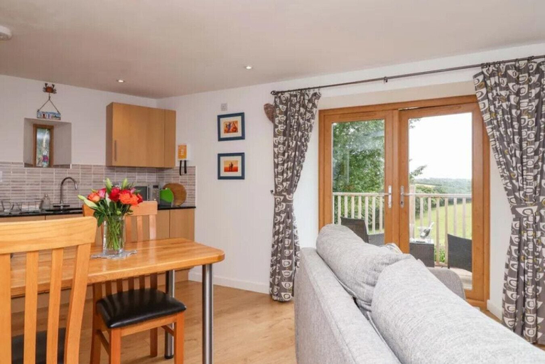Room 2, An Skyber in Cornwall, Cornwall