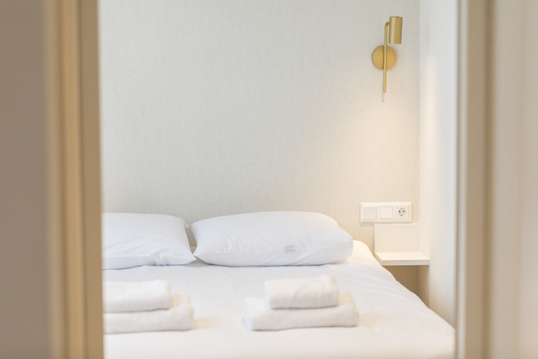 Bedroom 3, Comfy Apartment by Olala Homes, Cascais