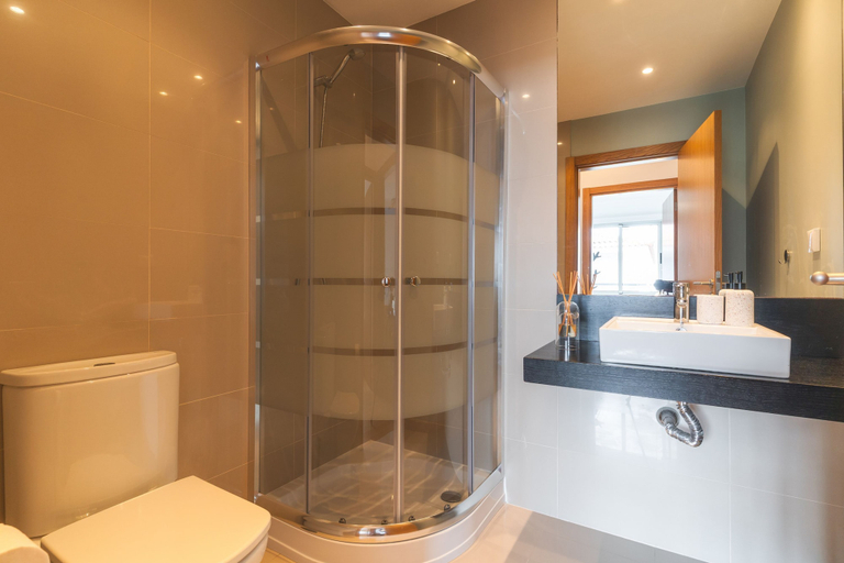 Room 5, Garajau Comfort Stay by Atlantic Holiday, Santa Cruz