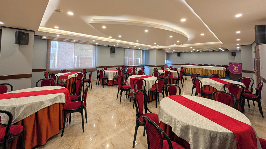 Food & Drinks 5, Yashshree Jai Hotel & Banquet, Darjiling