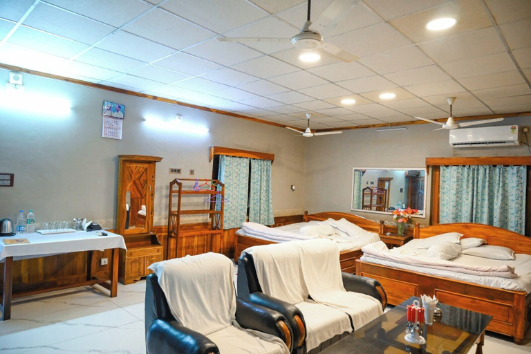 Room 5, Hotel Banalata, Bankura