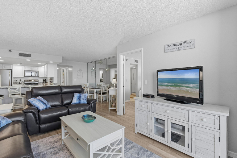 Living area 1, Sand Dollar 501, Volusia