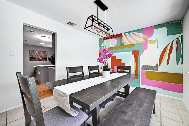 Dining 2, Modern 3BR Home in Vibrant Austin Pool, Travis