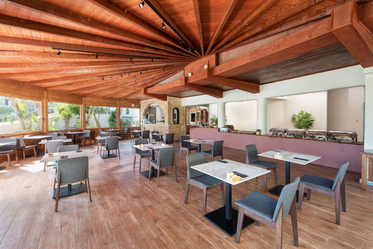 Restaurant 4, Ixia Dream adults only, South Aegean