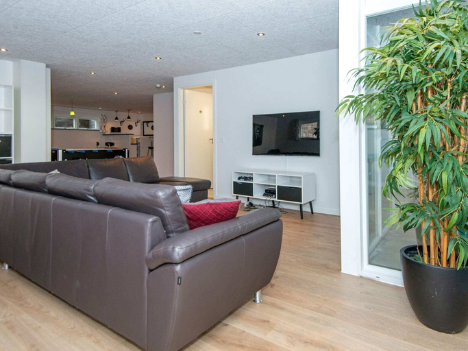 Others 4, 5 Star Holiday Home in Ebeltoft, Syddjurs