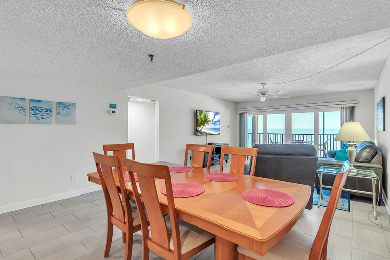 Dining 2, Reflections On The Gulf #502 - Paradise on the Gulf, Pinellas