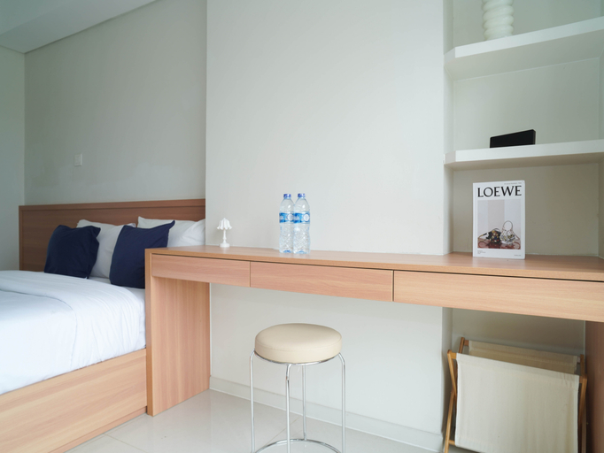 Bedroom 5, Functional and Restful Studio at Apartment Daan Mogot City By Travelio, Jakarta Barat