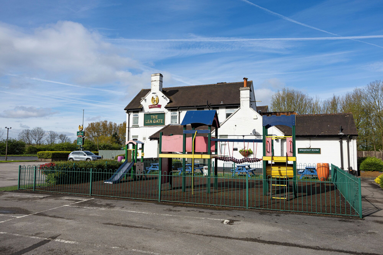 Exterior & Views 2, Lea Gate By Greene King Inns, Lancashire