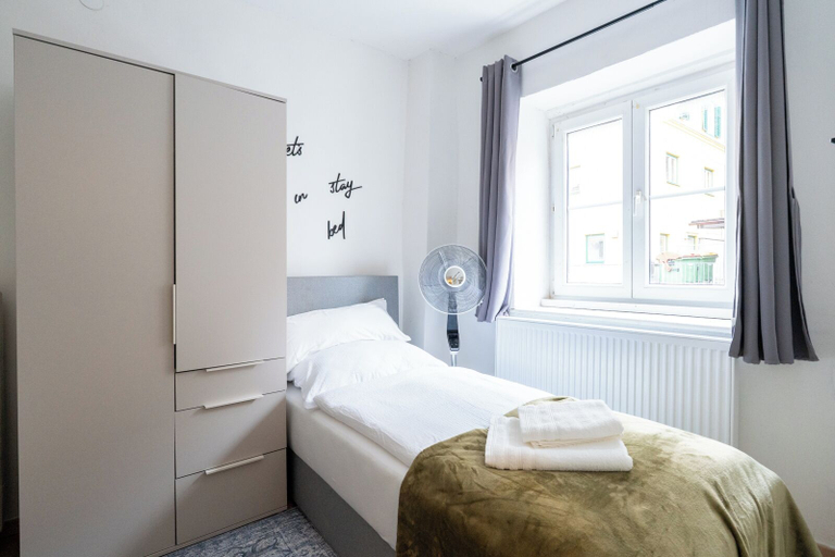 Room 3, COY Apartments Kapfenberg, Bruck-Mürzzuschlag
