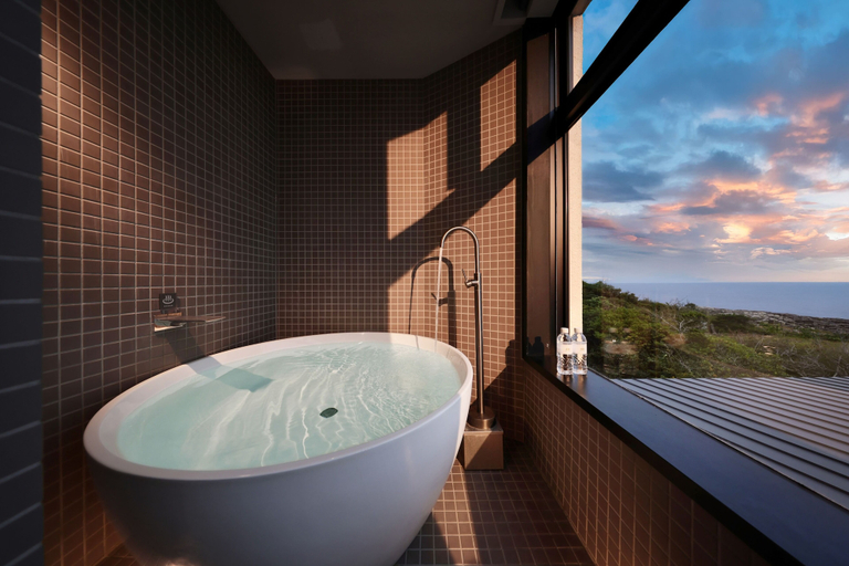 Bathroom 3, Crystal Villa SHIRARAHAMA BEACH, Shirahama