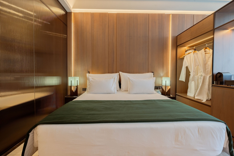 Bedroom 4, Serbellas Boutique Hotel
