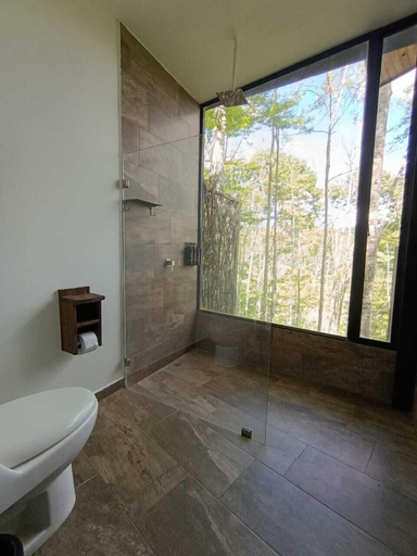 Bathroom 4, Madeira Hotel Boutique, Puerto Triunfo