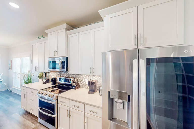 Private kitchen 3, Turtle Beach Retreat, Bay