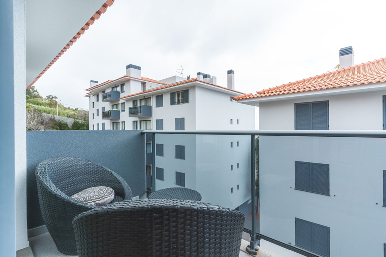 Room 2, Garajau Comfort Stay by Atlantic Holiday, Santa Cruz