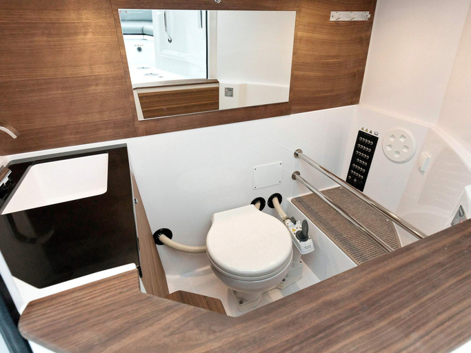 Bathroom 3, 5 Star Holiday Home in Bud, Fræna