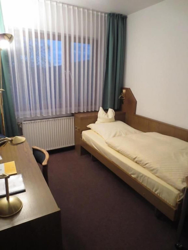 Others 2, Parkhotel Goldlinde, Holzminden