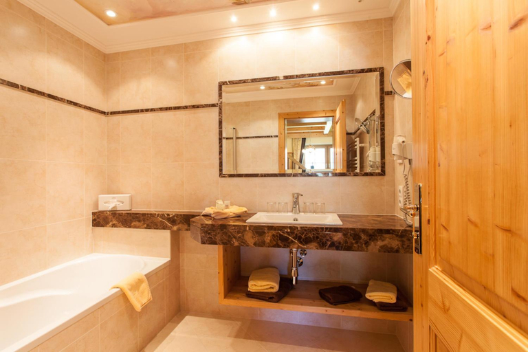 Bathroom 2, Alpenappart Rimlhof, Imst