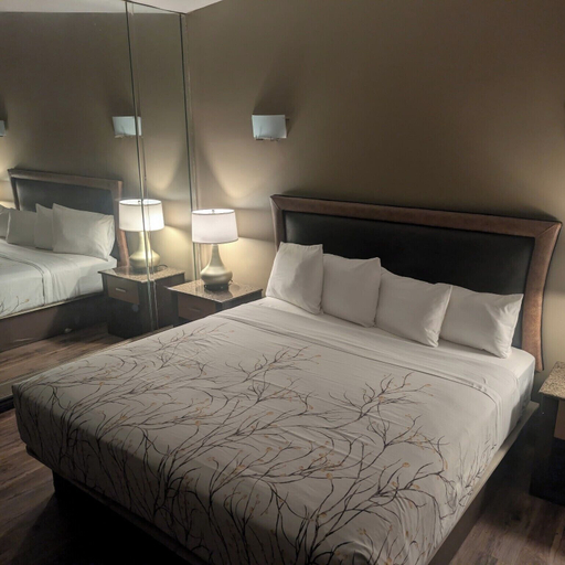 Bedroom 3, Surfside Motel, New York