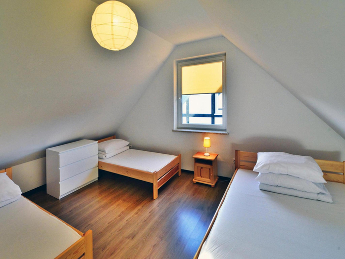 Bedroom 4, Comfortable Holiday Homes With Terraces, Sławno