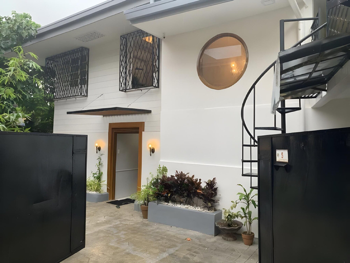 Exterior & Views 2, Courtyard Hotel, Pasay City