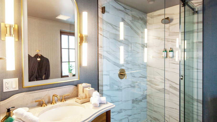 Bathroom 5, DELAMAR MYSTIC, New London