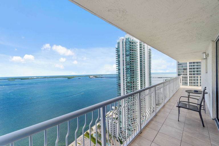 Beach/ocean view, The Club Luxury Condos by Ilios Rentals, Miami-Dade
